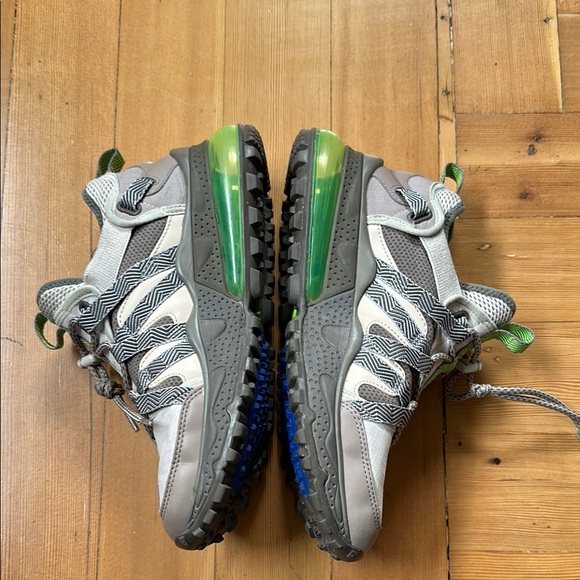 Nike Gray and Green Sneakers main image 4